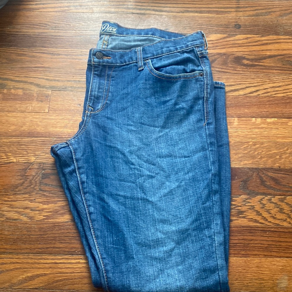 Old navy diva jeans size 16